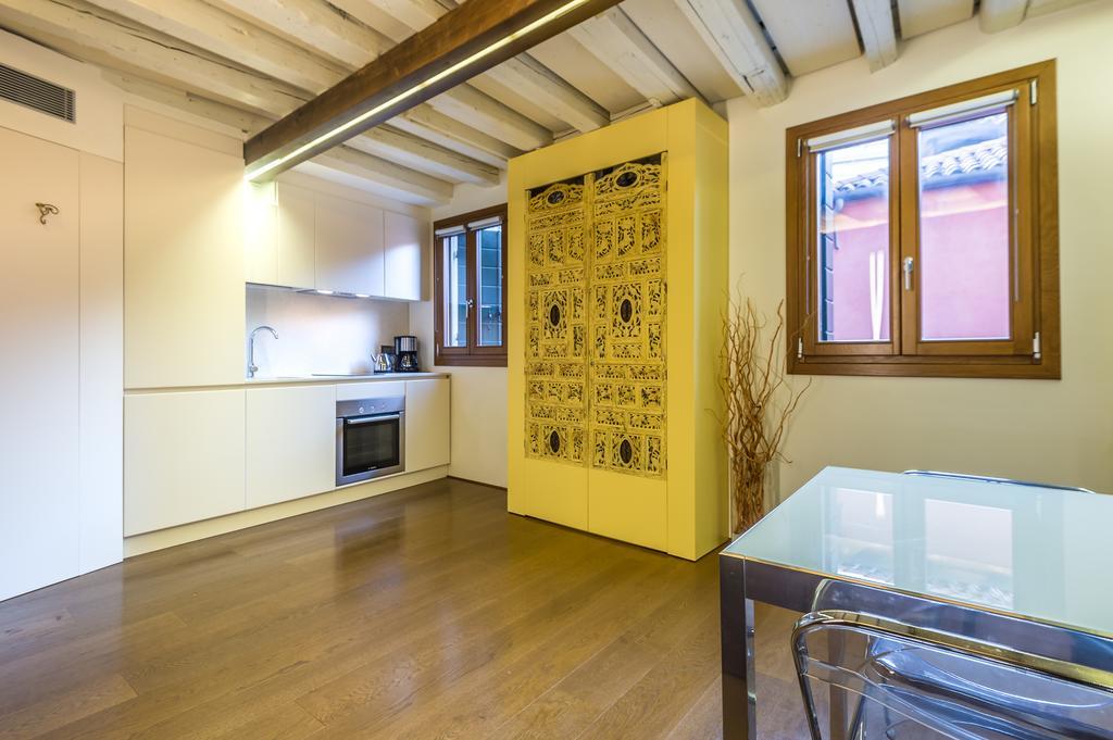 Apartments Moon Or Dama Venice Exterior photo